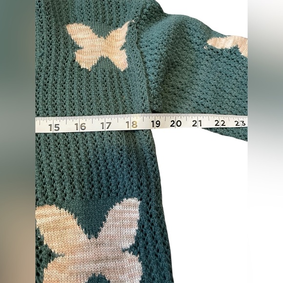 Sugar Moon Green & Tan Knitted Butterfly Cropped Sweater Size Large Girls EUC - Picture 5 of 6
